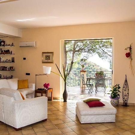 Casa Vacanze Gallodoro Letojanni Zewnętrze zdjęcie
